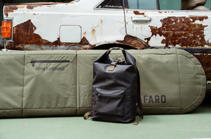Dry Bag Backpack 30L（防水バックパック）